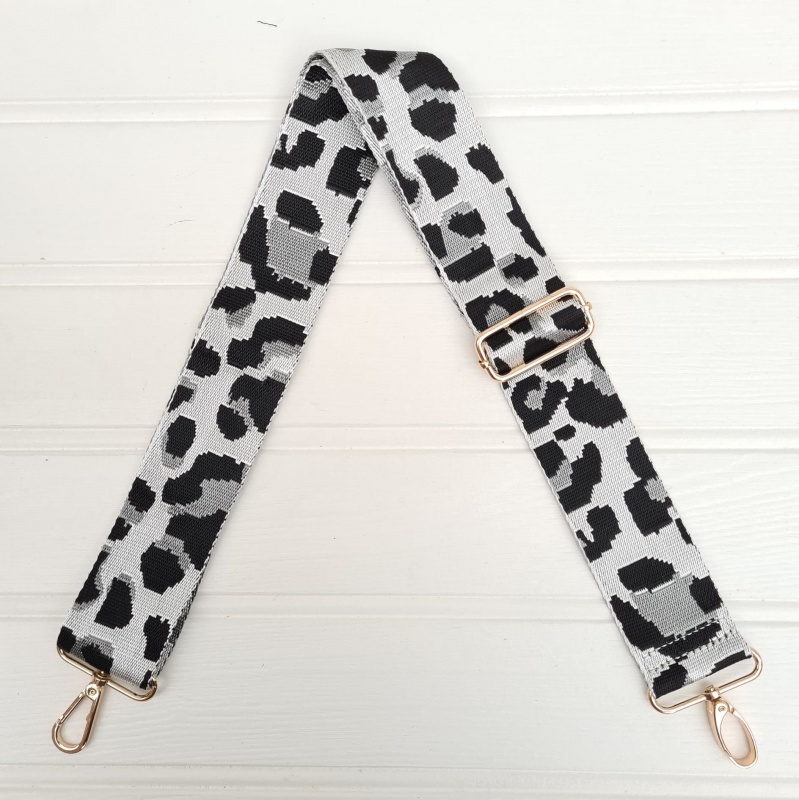 bag strap leopard